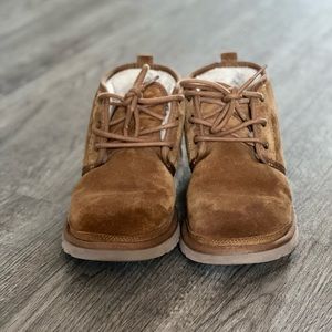 UGG Chukka Boot in Chesnut